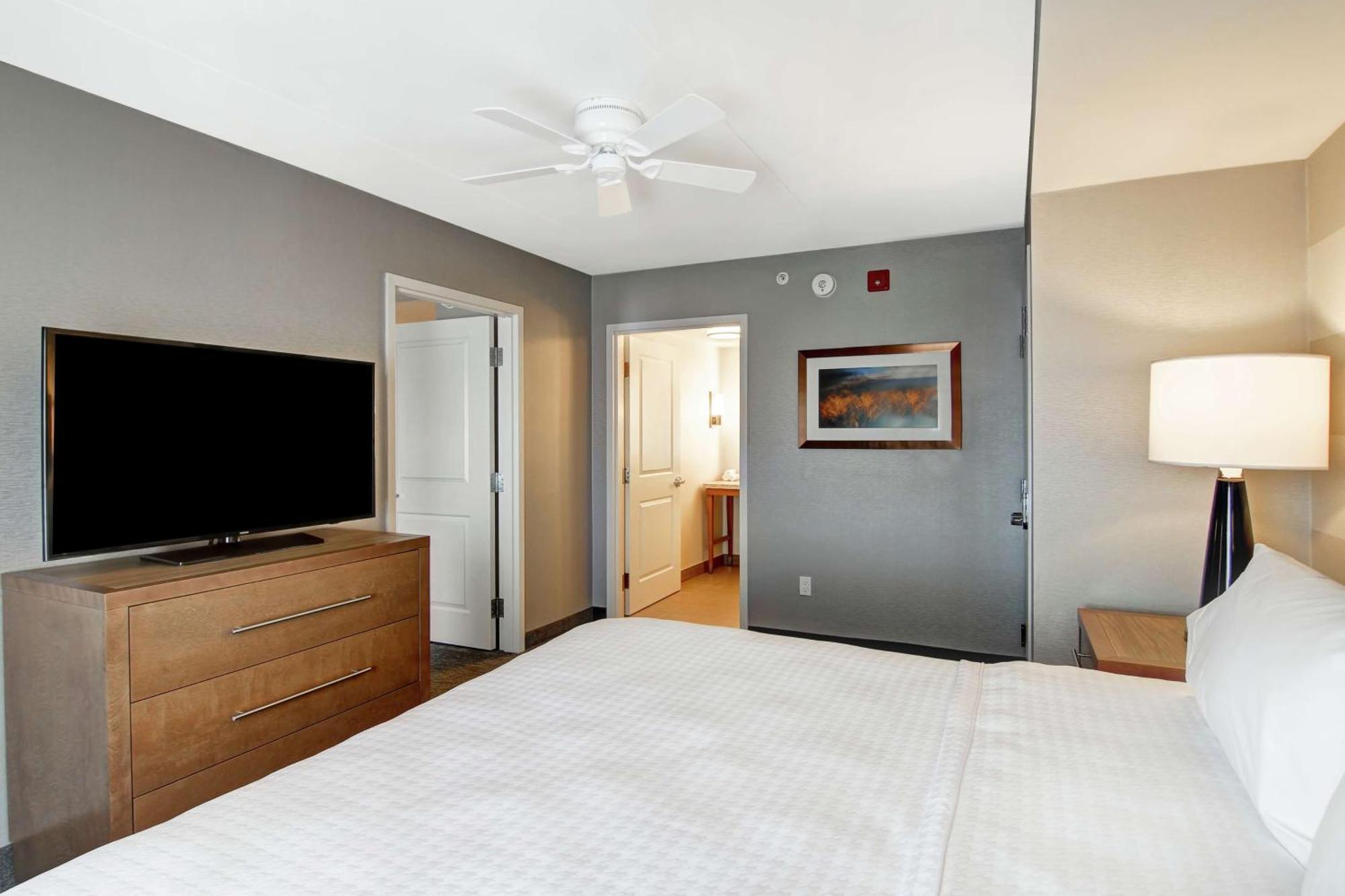 Homewood Suites By Hilton Ottawa Kanata Extérieur photo
