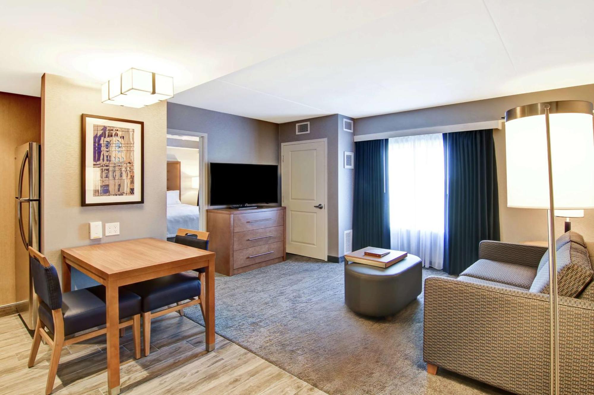 Homewood Suites By Hilton Ottawa Kanata Extérieur photo