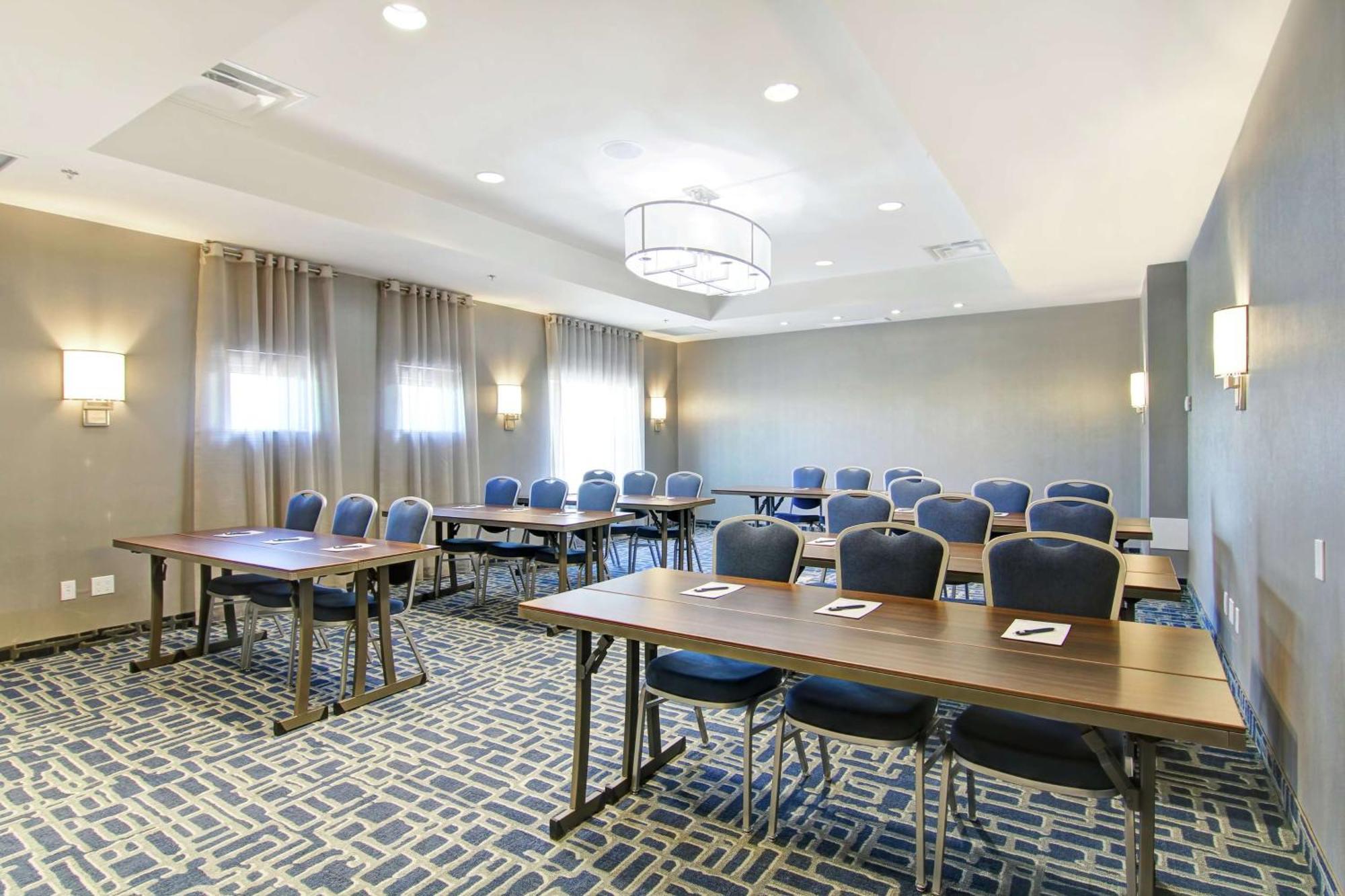 Homewood Suites By Hilton Ottawa Kanata Extérieur photo